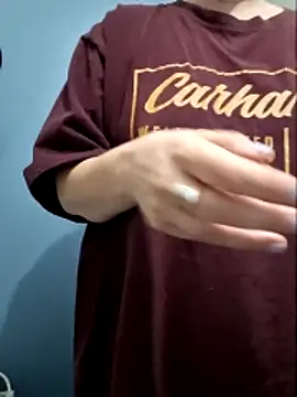 MilfyMrsRobinson online show from April 27, 2026, 4:38 pm