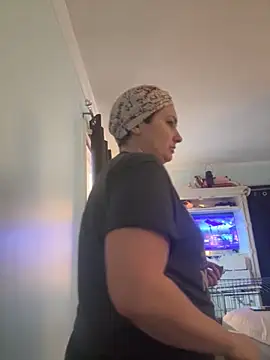 MilfyMrsRobinson online show from February 10, 2026, 12:26 pm