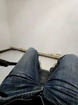 2tomka52052sex online show from January 25, 2025, 10:08 am