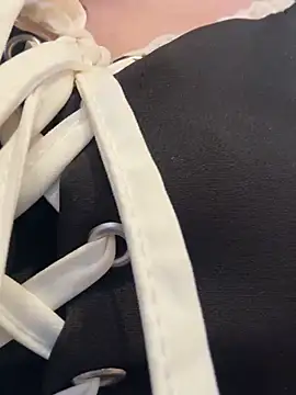 Snapshot of MooonReal chatting on January 23, 2025, 3:05 am MooonReal online show from January 23, 2025, 3:05 am