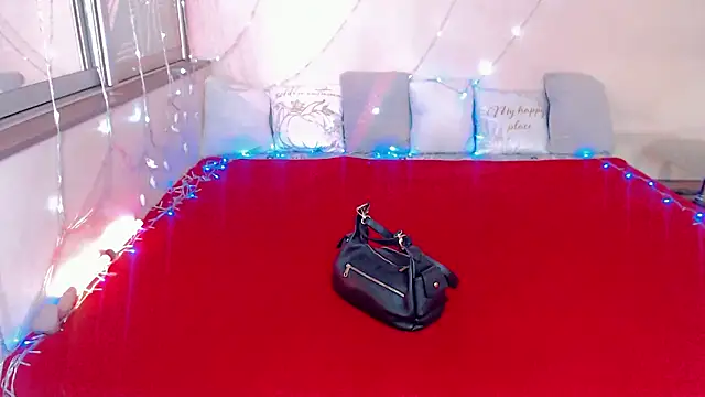 Snapshot of LizaSenri chatting on January 12, 2026, 7:48 am LizaSenri online show from January 12, 2026, 7:48 am