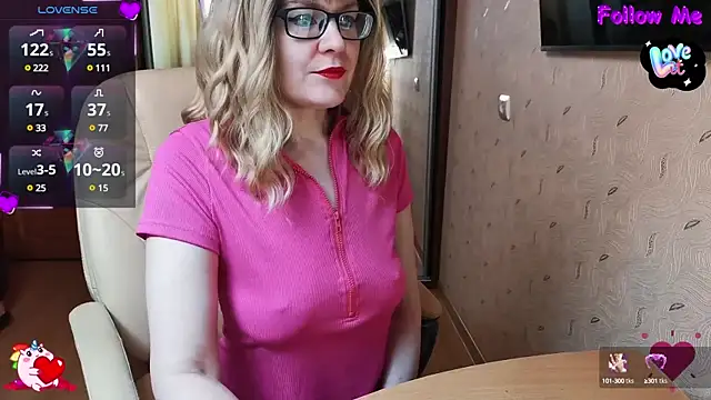 MyLadySkyLuck online show from February 26, 2025, 7:02 am
