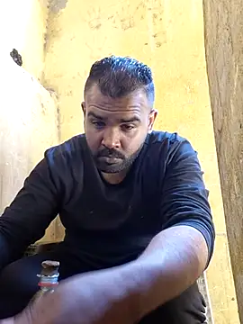 ListedLoin online show from April 21, 2026, 7:15 am