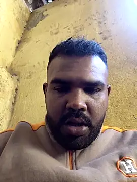 ListedLoin online show from March 30, 2026, 5:20 am