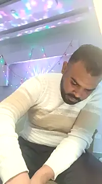 ListedLoin online show from March 8, 2025, 9:39 am