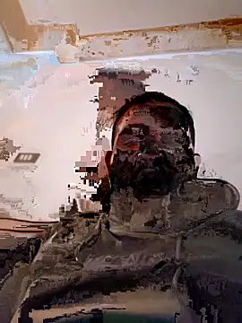 ListedLoin online show from December 19, 2025, 7:55 am