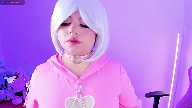 Snapshot of Ahri_Elderwood chatting on January 14, 2026, 5:11 am Ahri Elderwood online show from January 14, 2026, 5:11 am