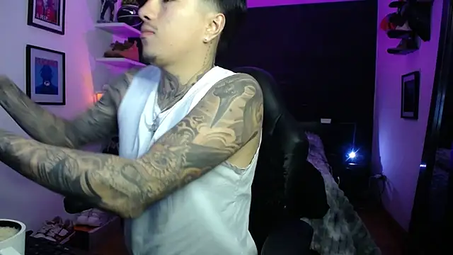 Snapshot of jung_dragon chatting on December 16, 2025, 12:48 am jung dragon online show from December 16, 2025, 12:48 am