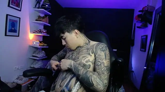 Snapshot of jung_dragon chatting on October 17, 2025, 2:26 am jung dragon online show from October 17, 2025, 2:26 am