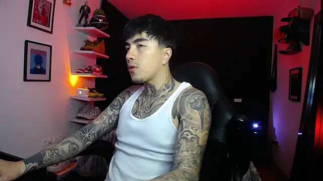 Snapshot of jung_dragon chatting on October 15, 2025, 4:55 am jung dragon online show from October 15, 2025, 4:55 am