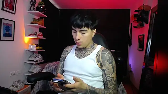 Snapshot of jung_dragon chatting on October 11, 2025, 1:56 pm jung dragon online show from October 11, 2025, 1:56 pm