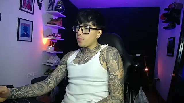 Snapshot of jung_dragon chatting on November 16, 2025, 3:33 am jung dragon online show from November 16, 2025, 3:33 am