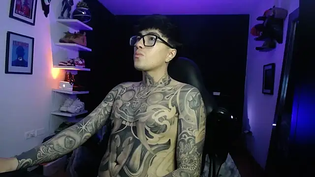 Snapshot of jung_dragon chatting on November 15, 2025, 4:38 am jung dragon online show from November 15, 2025, 4:38 am