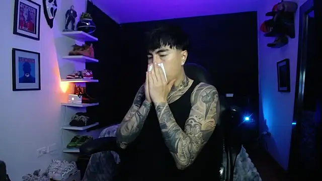 Snapshot of jung_dragon chatting on November 8, 2025, 11:58 am jung dragon online show from November 8, 2025, 11:58 am