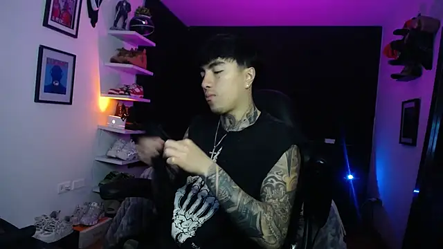 Snapshot of jung_dragon chatting on November 16, 2025, 11:19 pm jung dragon online show from November 16, 2025, 11:19 pm