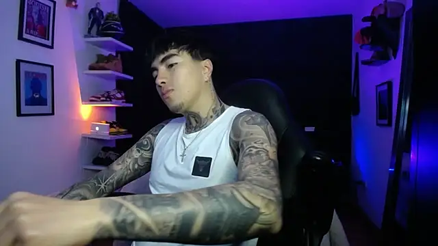 Snapshot of jung_dragon chatting on October 6, 2025, 4:46 am jung dragon online show from October 6, 2025, 4:46 am