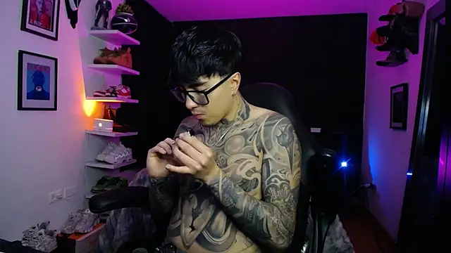 Snapshot of jung_dragon chatting on November 22, 2025, 4:11 am jung dragon online show from November 22, 2025, 4:11 am