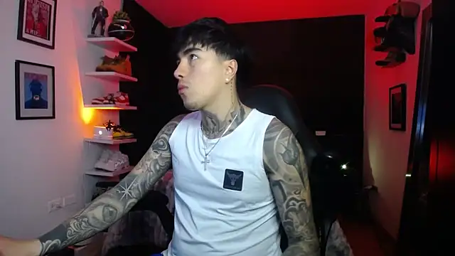 Snapshot of jung_dragon chatting on October 30, 2025, 5:06 am jung dragon online show from October 30, 2025, 5:06 am