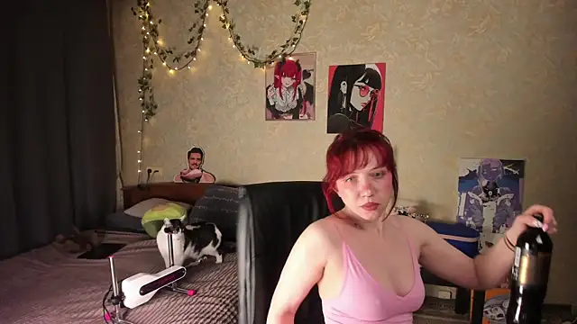 Love is Lola online show from May 21, 2026, 4:10 am
