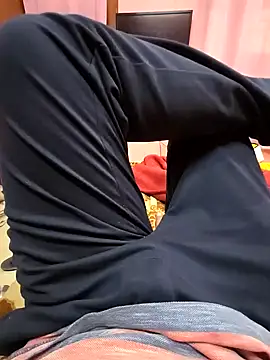 Loveboycurvy online show from February 4, 2025, 3:33 am