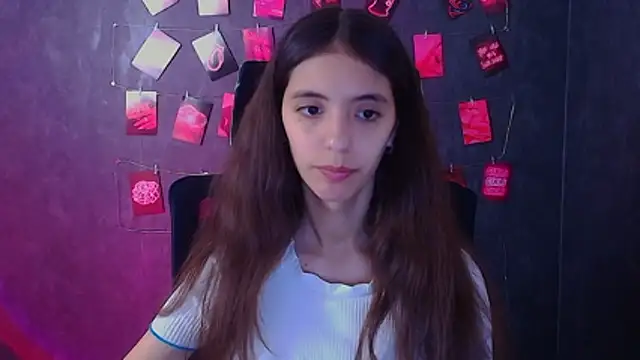 Snapshot of Aishell_ chatting on November 8, 2025, 7:12 am Aishell online show from November 8, 2025, 7:12 am