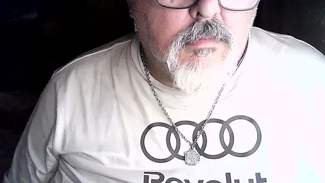 Snapshot of cashot58 chatting on June 26, 2026, 1:28 pm cashot58 online show from June 26, 2026, 1:28 pm