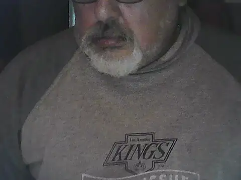 Snapshot of cashot58 chatting on March 16, 2026, 6:43 pm cashot58 online show from March 16, 2026, 6:43 pm