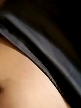 Snapshot of Tamil_boy_age28 chatting on November 3, 2025, 5:38 pm Tamil boy age28 online show from November 3, 2025, 5:38 pm