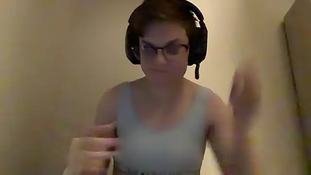 KaliSnow199623 online show from March 17, 2026, 5:21 am