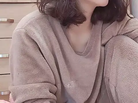 Pink cream online show from March 1, 2025, 12:50 am