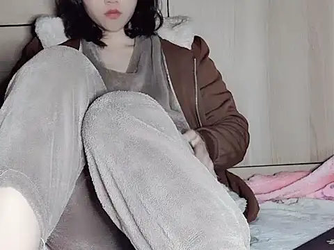 Pink cream online show from February 7, 2025, 3:52 pm