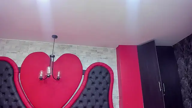 Snapshot of JAYLEN_BDSM chatting on May 20, 2026, 12:02 pm JAYLEN BDSM online show from May 20, 2026, 12:02 pm