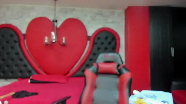 Snapshot of JAYLEN_BDSM chatting on May 19, 2026, 12:01 pm JAYLEN BDSM online show from May 19, 2026, 12:01 pm