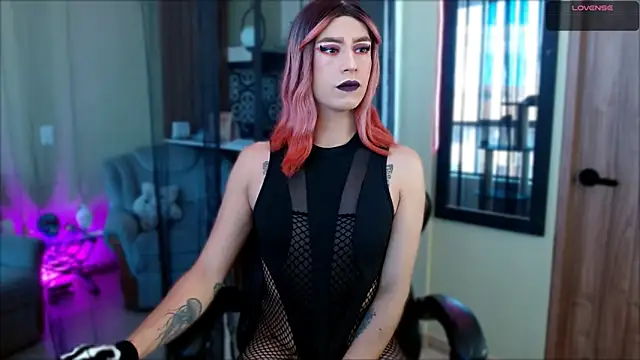 Snapshot of tevenwhiite chatting on January 17, 2026, 4:43 pm tevenwhiite online show from January 17, 2026, 4:43 pm