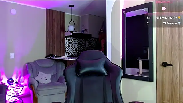 Snapshot of tevenwhiite chatting on October 5, 2025, 3:08 am tevenwhiite online show from October 5, 2025, 3:08 am