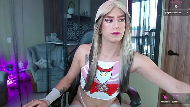 Snapshot of tevenwhiite chatting on February 6, 2026, 6:48 pm tevenwhiite online show from February 6, 2026, 6:48 pm