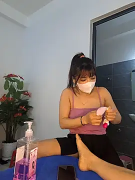 Snapshot of Dawn_hope chatting on February 23, 2026, 2:35 am Dawn hope online show from February 23, 2026, 2:35 am