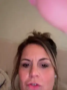 misssWet online show from March 8, 2026, 4:54 pm