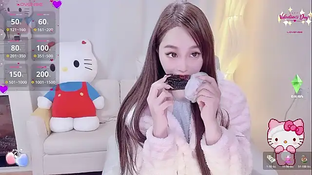 Kiss-18 online show from February 2, 2026, 5:39 am