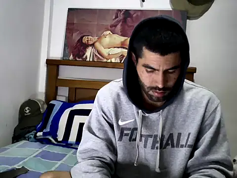 Snapshot of hideonbush051 chatting on October 11, 2025, 9:38 pm hideonbush051 online show from October 11, 2025, 9:38 pm