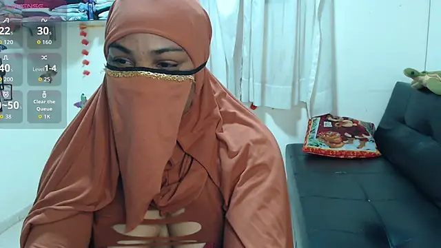 Snapshot of Aaliyah_brown chatting on September 23, 2025, 2:51 am Aaliyah brown online show from September 23, 2025, 2:51 am