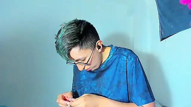 Snapshot of Sexyboy_666 chatting on December 15, 2025, 12:22 pm Sexyboy 666 online show from December 15, 2025, 12:22 pm