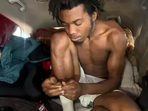 Snapshot of SlimeCrownzOut5 chatting on January 13, 2026, 5:06 pm SlimeCrownzOut5 online show from January 13, 2026, 5:06 pm