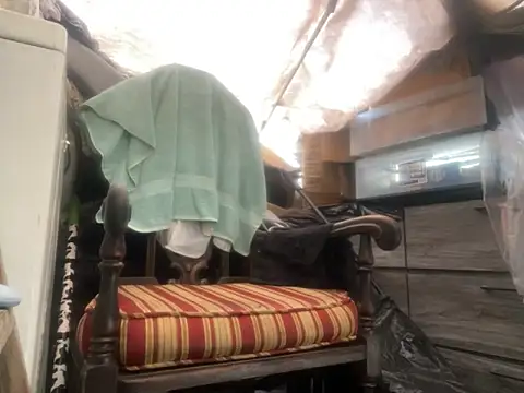 Snapshot of SlimeCrownzOut5 chatting on September 23, 2025, 11:12 pm SlimeCrownzOut5 online show from September 23, 2025, 11:12 pm