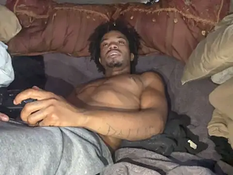 Snapshot of SlimeCrownzOut5 chatting on February 26, 2026, 6:41 pm SlimeCrownzOut5 online show from February 26, 2026, 6:41 pm