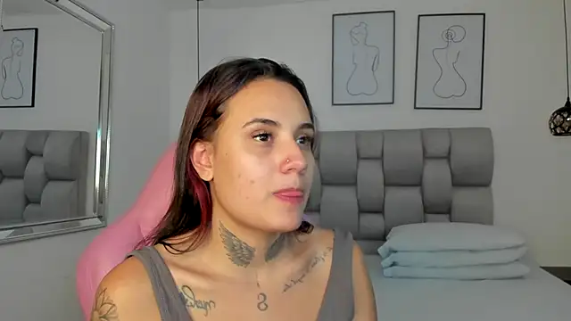 Snapshot of Susan-Sweet-7 chatting on November 4, 2025, 7:39 pm Susan-Sweet-7 online show from November 4, 2025, 7:39 pm