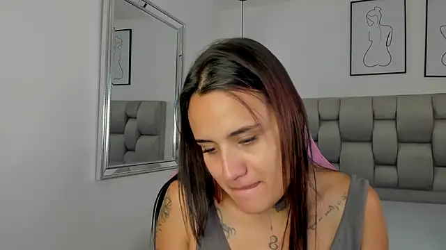 Snapshot of Susan-Sweet-7 chatting on November 10, 2025, 8:25 pm Susan-Sweet-7 online show from November 10, 2025, 8:25 pm