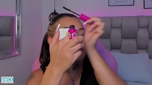 Snapshot of Susan-Sweet-7 chatting on February 25, 2026, 8:08 pm Susan-Sweet-7 online show from February 25, 2026, 8:08 pm