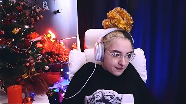 Avi Nile online show from December 22, 2024, 5:55 am