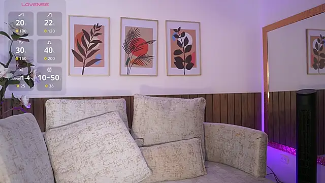 Zarawilliams online show from December 5, 2025, 7:01 pm